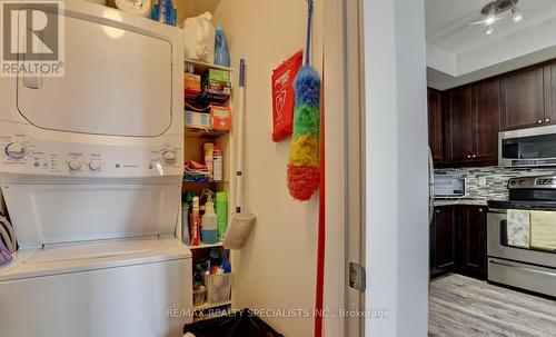 307 - 570 Lolita Gardens, Mississauga, ON - Indoor Photo Showing Laundry Room