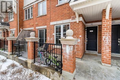 32 - 2480 Post Road, Oakville, ON - Outdoor With Exterior