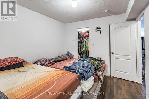 32 - 2480 Post Road, Oakville, ON - Indoor Photo Showing Bedroom