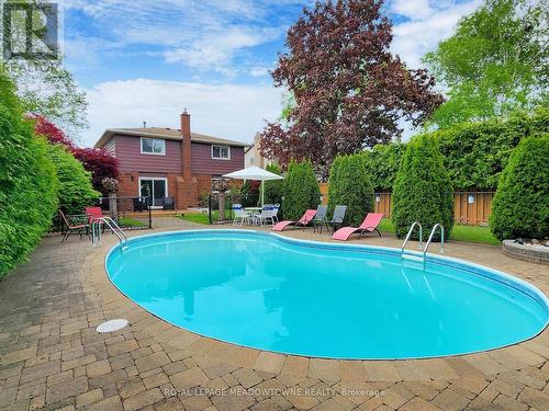 3124 Woodward Avenue, Burlington, ON - Outdoor With In Ground Pool With Backyard