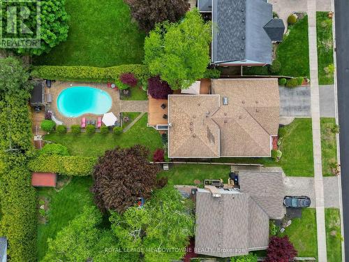 3124 Woodward Avenue, Burlington, ON - Outdoor With In Ground Pool