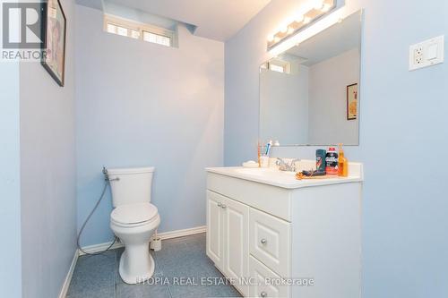3967 Mcdowell Drive, Mississauga, ON - Indoor Photo Showing Bathroom