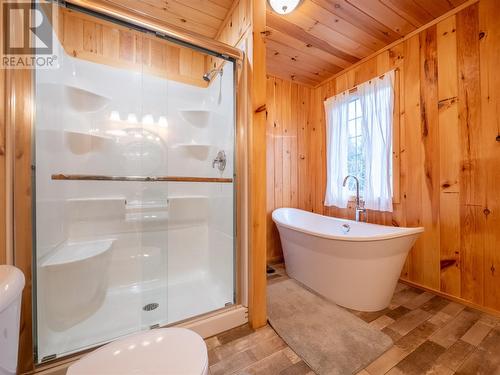 139 Broad Lake, Bellevue, NL - Indoor Photo Showing Bathroom