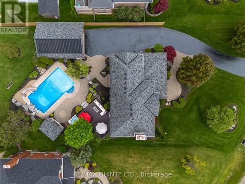 48 Settlers Landing Drive, Quinte West, ON - Outdoor With In Ground Pool