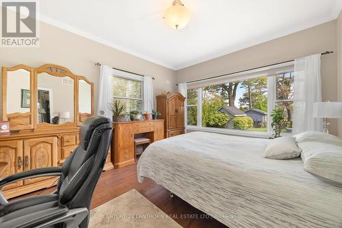 5 Lodge Road, Quinte West, ON - Indoor Photo Showing Bedroom