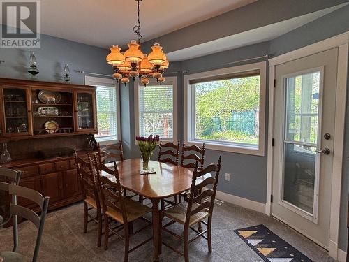 543 Hartland Avenue, Midway, BC - Indoor Photo Showing Dining Room