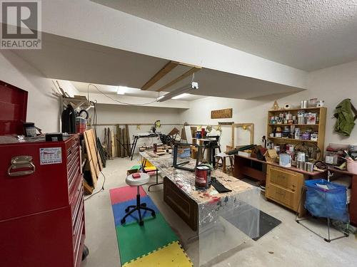 543 Hartland Avenue, Midway, BC - Indoor