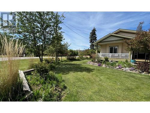 543 Hartland Avenue, Midway, BC - Outdoor With Deck Patio Veranda