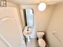 Upper - 514 Candlestick Circle, Mississauga, ON  - Indoor Photo Showing Bathroom 