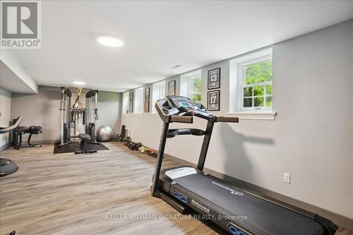 20 Craven Avenue, Burlington, ON - Indoor Photo Showing Gym Room