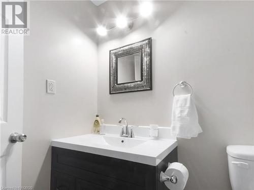 4 Lakefield Avenue, South Bruce Peninsula, ON - Indoor Photo Showing Bathroom