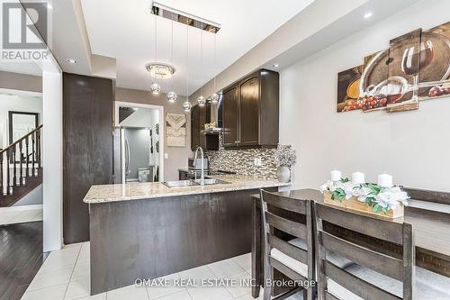 2 Maplerun Street, Caledon, ON - Indoor Photo Showing Kitchen With Double Sink With Upgraded Kitchen