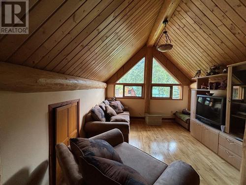 3085 Christian Valley Road, Westbridge, BC - Indoor