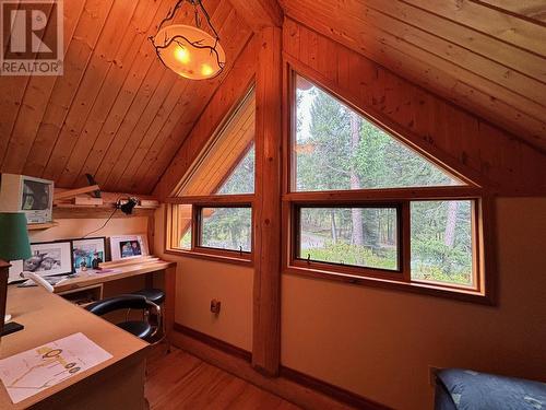 3085 Christian Valley Road, Westbridge, BC - Indoor