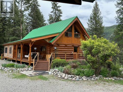 3085 Christian Valley Road, Westbridge, BC - Outdoor