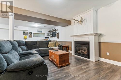 2292 Scythes Street, Innisfil, ON - Indoor Photo Showing Living Room With Fireplace