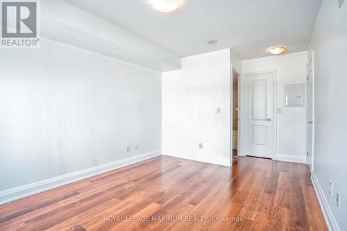 1002 - 30 North Park Road, Vaughan, ON - Indoor Photo Showing Other Room