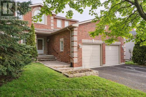 22 Farmstead Crescent, Barrie (Holly), ON - Outdoor