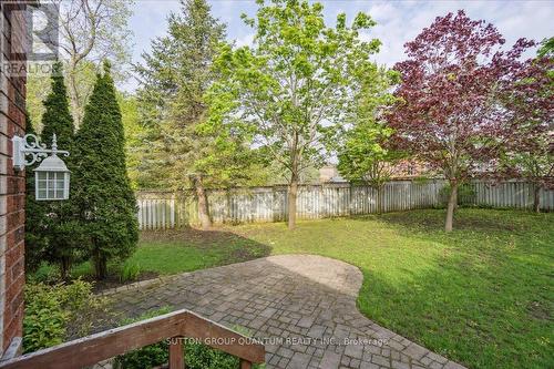 22 Farmstead Crescent, Barrie (Holly), ON - Outdoor With Backyard