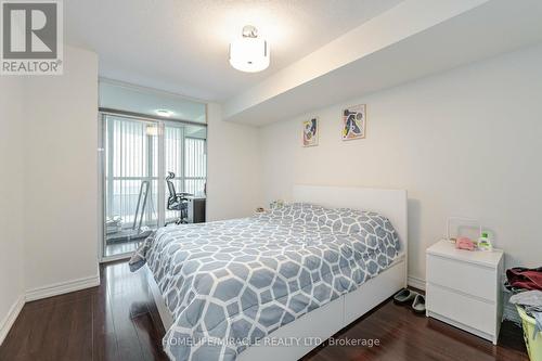 1011 - 23 Hollywood Avenue, Toronto, ON - Indoor Photo Showing Bedroom