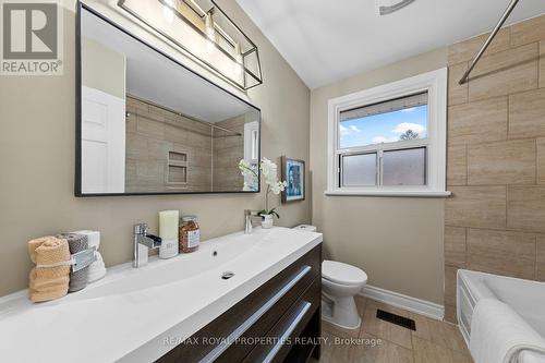 Main - 21 Melchior Drive, Toronto, ON - Indoor Photo Showing Bathroom
