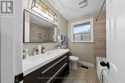 Main - 21 Melchior Drive, Toronto, ON - Indoor Photo Showing Bathroom