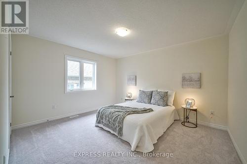 6 Morley Crescent, Whitby, ON - Indoor Photo Showing Bedroom