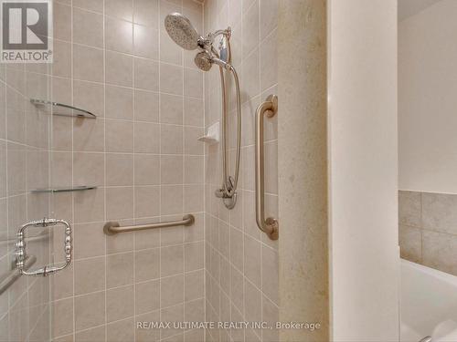 115 Pedwell Street, Clarington, ON - Indoor Photo Showing Bathroom