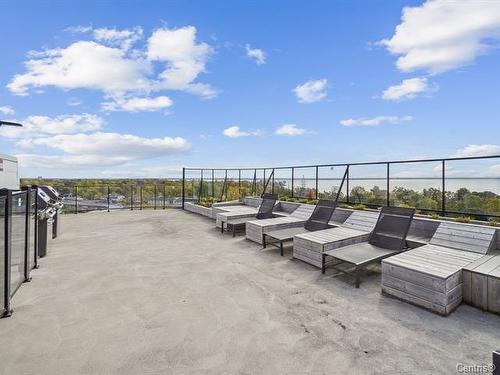 Patio - 511-8 Av. Donegani, Pointe-Claire, QC - Outdoor With View