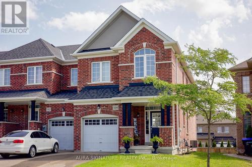 134 Fortis Crescent, Bradford West Gwillimbury, ON - Outdoor With Facade