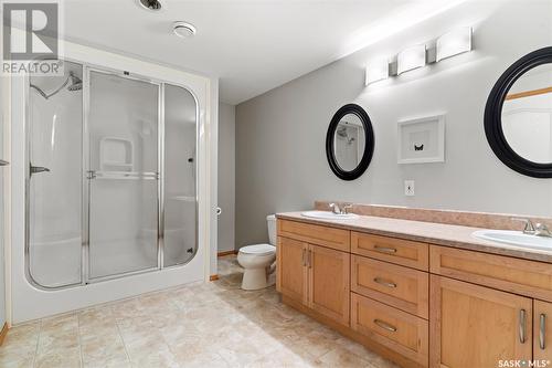 Lumsden Leach Acreage, Lumsden Rm No. 189, SK - Indoor Photo Showing Bathroom