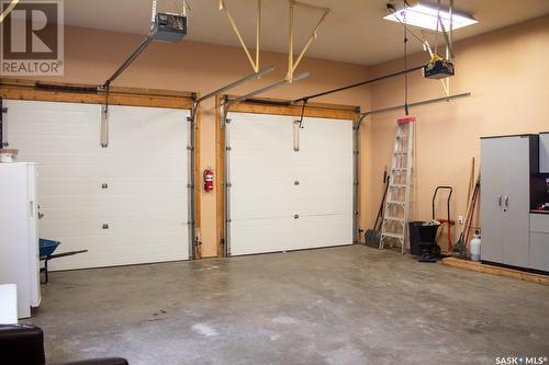 219 Lendrum Street, Melfort, SK - Indoor Photo Showing Garage