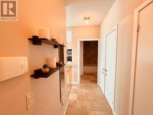 2513 - 208 Queens Quay W, Toronto, ON - Indoor Photo Showing Other Room