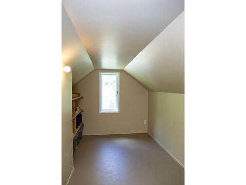 595 Valhalla Road, Nelson, BC - Indoor Photo Showing Other Room