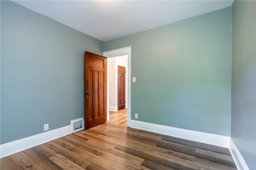 266 Stinson Crescent, Hamilton, ON - Indoor Photo Showing Other Room