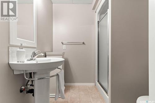 3336 Windsor Park Crescent, Regina, SK - Indoor Photo Showing Bathroom