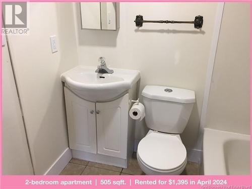 575 Queen, Bathurst, NB - Indoor Photo Showing Bathroom