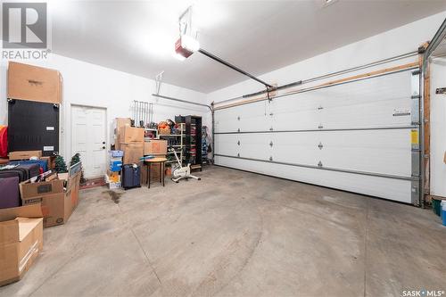 367 Pichler Crescent, Saskatoon, SK - Indoor Photo Showing Garage