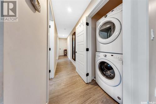 367 Pichler Crescent, Saskatoon, SK - Indoor Photo Showing Laundry Room