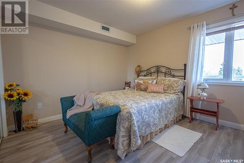 403 544 River Street E, Prince Albert, SK - Indoor Photo Showing Bedroom