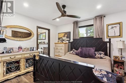 12419 Riverside Drive East, Tecumseh, ON - Indoor Photo Showing Bedroom