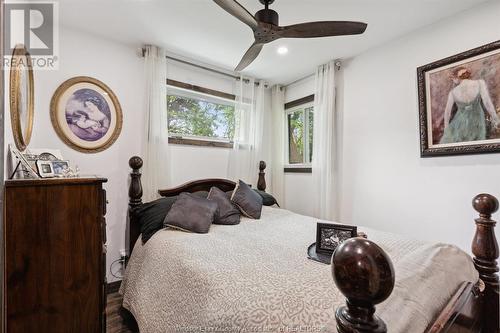 12419 Riverside Drive East, Tecumseh, ON - Indoor Photo Showing Bedroom