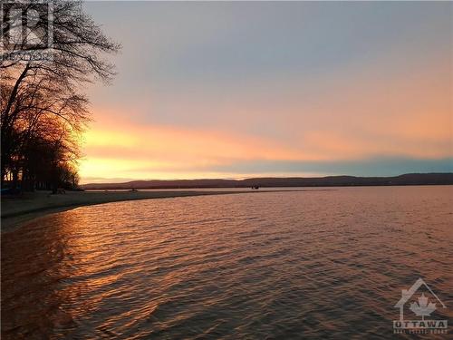 Typical evening view. - 620 Bayview Drive, Ottawa, ON - Outdoor With Body Of Water With View