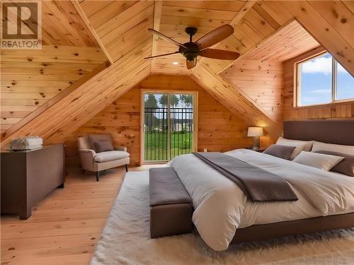 6000 County Road 18 Road, Augusta, ON - Indoor Photo Showing Bedroom