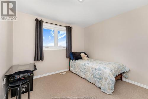 278 County Rd 27 East, Kingsville, ON - Indoor Photo Showing Bedroom