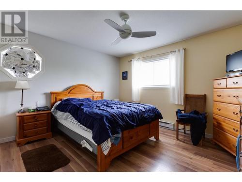 11345 Woodsdale Court, Lake Country, BC - Indoor Photo Showing Bedroom