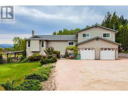 11345 Woodsdale Court, Lake Country, BC - Outdoor