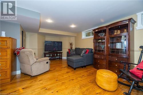 714329 Baseline, Grey Highlands, ON - Indoor