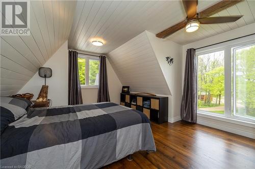 714329 Baseline, Grey Highlands, ON - Indoor Photo Showing Bedroom