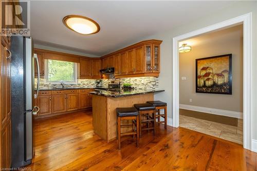 714329 Baseline, Grey Highlands, ON - Indoor Photo Showing Kitchen